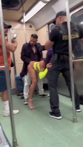 Luna Bella's steamy subway solo show with intense ass shake and satisfying squirt porn video